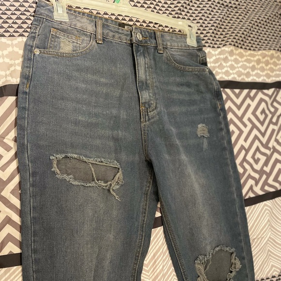 Missguided dark blue wrath slash rip highwaisted straight leg jeans, US 6-UK10 - Picture 5 of 9